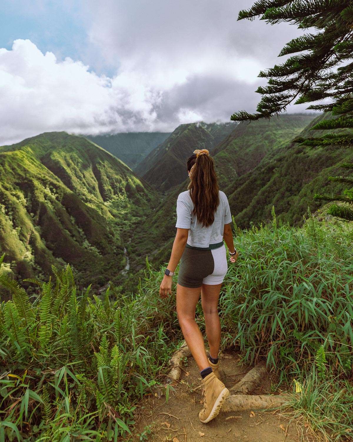 Rachel Off Duty: Hiking in Maui at the Waihe'e Ridge Trail